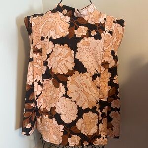 Floral Long Sleeve Women's Top. Who What Wear